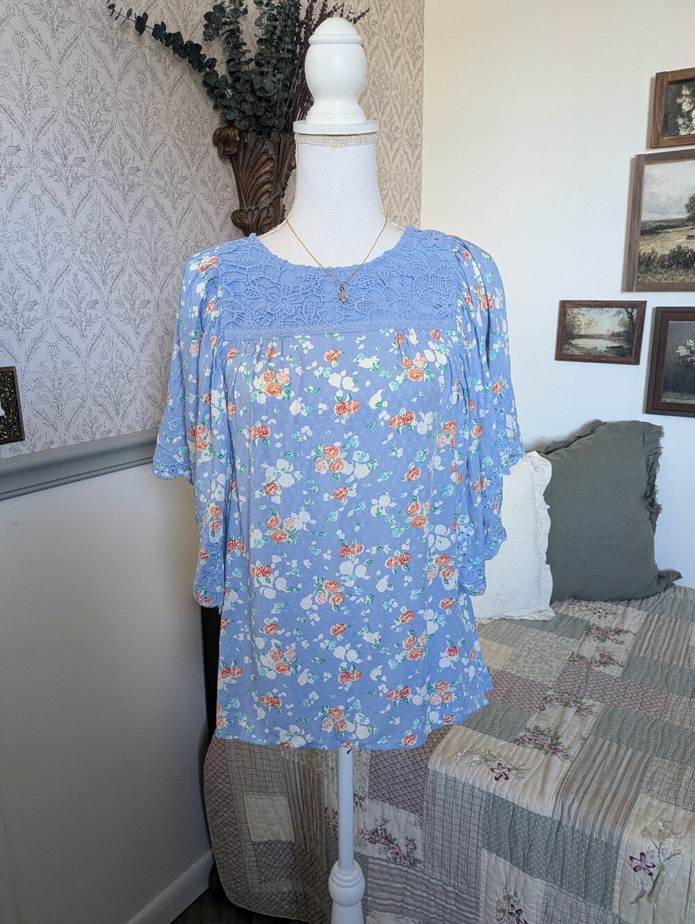 Matilda Jane Be Here Now Top S NWT Blue Floral Lace Flutter Sleeve $68
